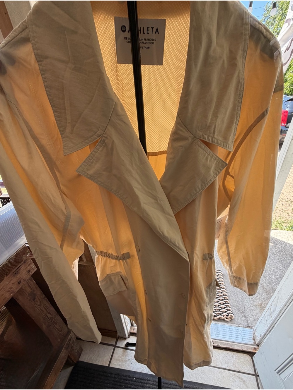 Athleta Cream Lightweight Trench Jacket